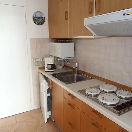 Luettes-nest-hu-43-h * Hohwacht